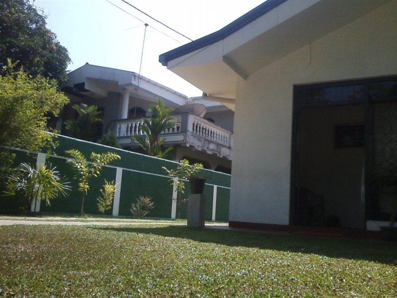 Mazz Homestay Negombo Eksteriør billede