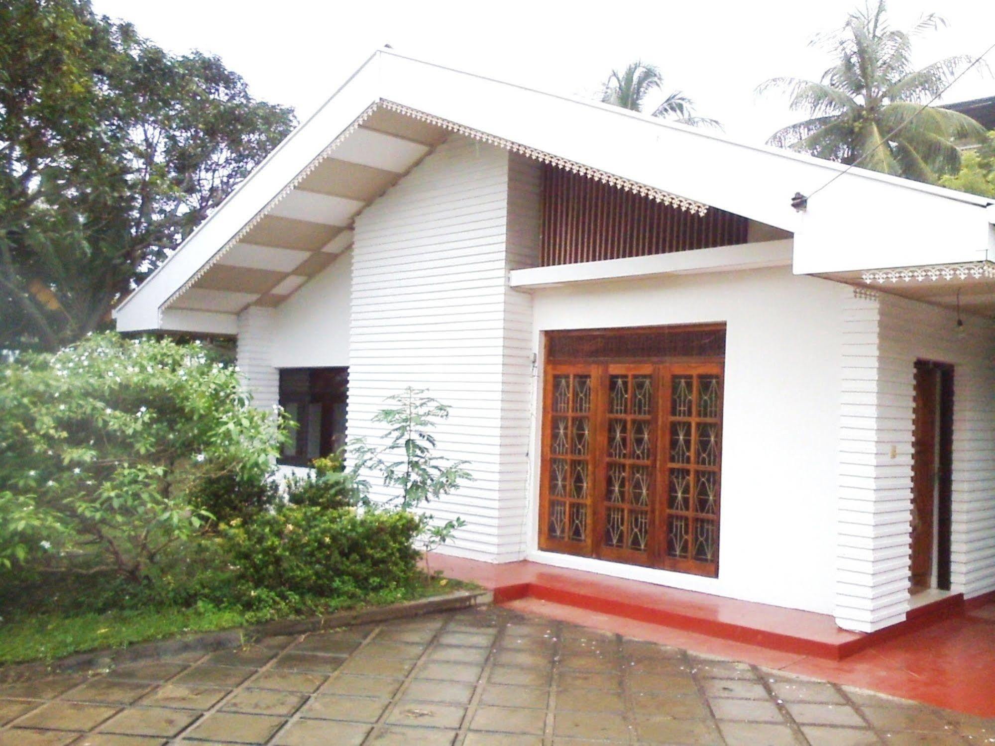Mazz Homestay Negombo Eksteriør billede